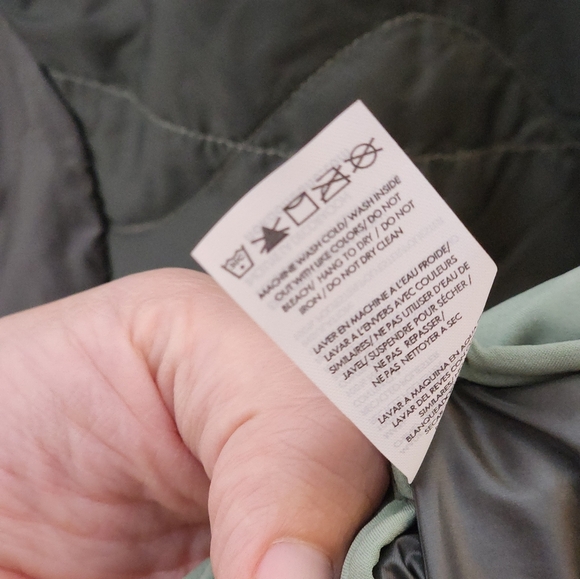 Hoka One One Dark Green Jacket - Picture 9 of 9